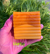 Load image into Gallery viewer, Turmeric &amp; Kojic Bar
